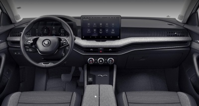 Škoda Superb Combi 2.0 TDI Selection  (pohľad spredu)