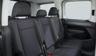 VW Caddy Basis 1.5 TSI  (pohľad do interiéru)