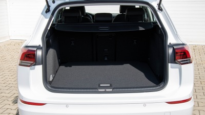 VW Golf Variant 1.5 TSI ACT Life (pohľad do interiéru)
