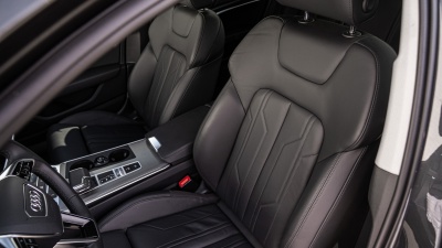 Audi A6 3.0 TDI Quattro Design (pohľad spredu)
