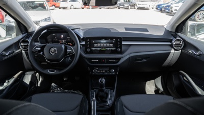 Škoda Fabia 1.0 TSI Drive Plus (pohľad zboku)