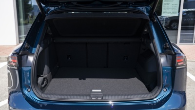 VW Tiguan 1.5 TSI eHybrid R-Line (pohľad do interiéru)