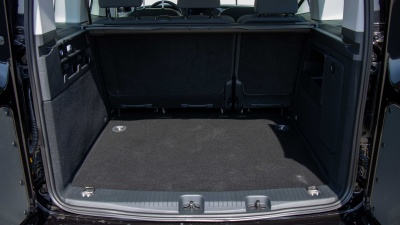 VW Caddy 2.0 TDI DSG (pohľad do interiéru)