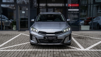 Kia XCeed 1.5 T-GDi 7DCT Gold (pohľad zozadu)