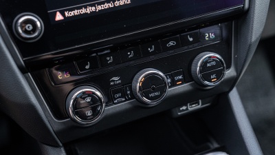 Škoda Octavia Combi 2.0 TDI Style DSG