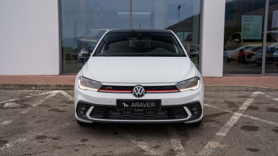 VW Polo 2.0 TSI GTI (pohľad zozadu)