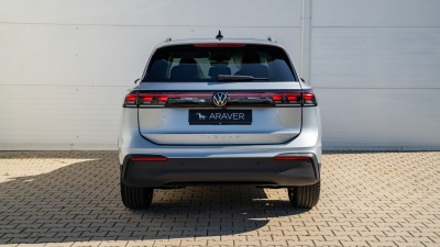 VW Tiguan 1.5 TSI Limited (pohľad spredu)