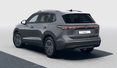 VW Tiguan 1.5 TSI Limited (pohľad zozadu)