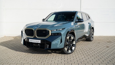 BMW XM (základný pohľad)