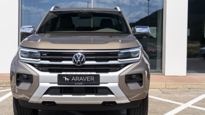 VW Amarok 3.0 TDI Aventura 4x4 (pohľad spredu)
