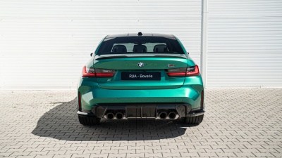 BMW M3 Competition M xDrive Sedan (pohľad do interiéru)