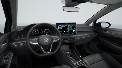 VW Golf 1.5 eTSI Style (pohľad do interiéru)