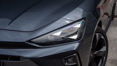 CUPRA Leon SP 1.5 eTSI  (pohľad do interiéru)