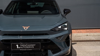 CUPRA Formentor 1.5 eTSI (pohľad do interiéru)