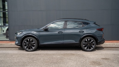 CUPRA Formentor 1.5 eTSI (pohľad zboku)