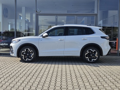 VW Tiguan 2.0 TDI R-Line 4X4 (pohľad zboku)