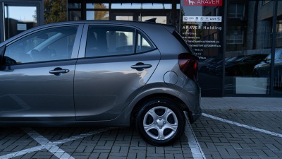 Kia Picanto 1.0 DPi Silver (pohľad do interiéru)