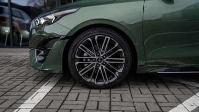 Kia ProCeed 1.5 T-GDi 7DCT GT-Line (pohľad do interiéru)