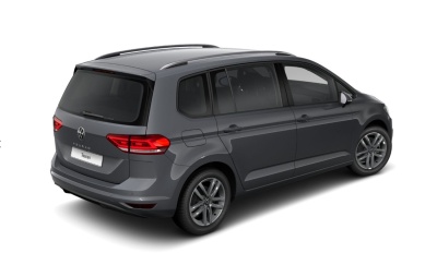 VW Touran 1.5 TSI Limited (pohľad spredu)