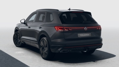 VW Touareg 3.0 TDI R-Line (pohľad zozadu)