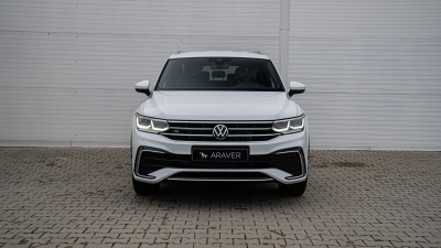 VW Tiguan Allspace 2.0 TDI R-Line 4x4 (pohľad spredu)