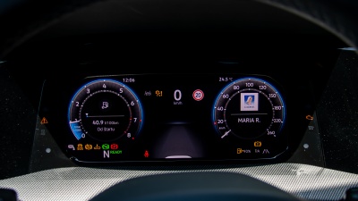 VW Golf 1.5 eTSI R-line Limited