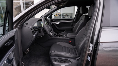 VW Touareg 3.0 TDI R-line