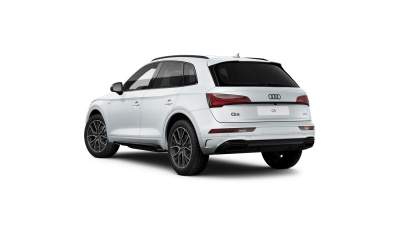 AUDI Q5 2.0 TDI Quattro Sport Edition (pohľad zozadu)