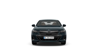 BMW 540d xDrive Sedan (pohľad do interiéru)