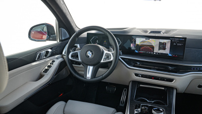 BMW X5 40d xDrive (pohľad do interiéru)