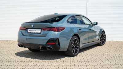 BMW i4 eDrive35 Gran Coupe (pohľad zboku)