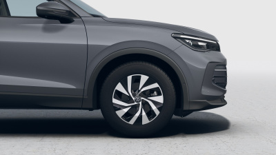 VW Tiguan 1.5 eTSI Limited (pohľad do interiéru)