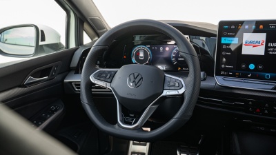 VW Golf Variant 1.5 eTSI R-Line