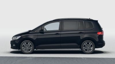 VW Touran 1.5 TSI Limited (pohľad zboku)