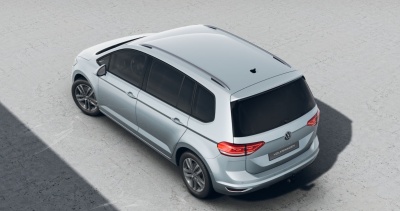 VW Touran 1.5 TSI Limited (pohľad do interiéru)