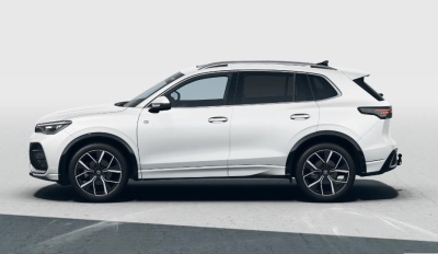 VW Tiguan 1.5 eTSI R-Line (pohľad zboku)