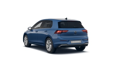 VW Golf 1.5 eTSI Style (pohľad zozadu)