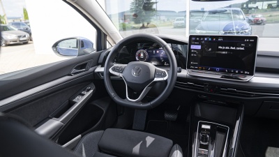 VW Golf 1.5 eTSI Style