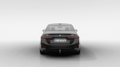 BMW i5 M60 xDrive Sedan (pohľad do interiéru)