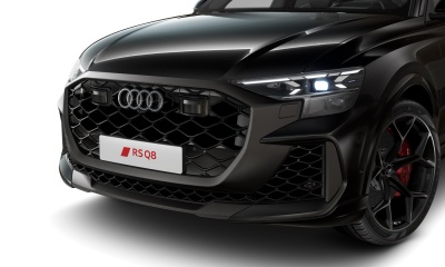 AUDI RS Q8 Performance (pohľad spredu)