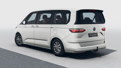 VW Multivan Bulli Long 2.0 TDI (pohľad zozadu)