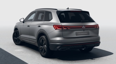 VW Touareg 3.0 TDI R-Line  (pohľad zozadu)