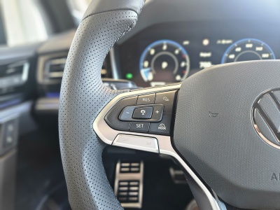 VW Touareg 3.0 TDI R-Line 