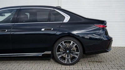 BMW 750e xDrive