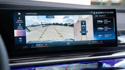 BMW 750e xDrive