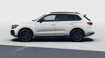 VW Touareg 3.0 TDI R-Line  (pohľad zboku)