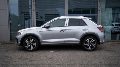 VW T-Roc 1.5 TSI R-Line Limited (pohľad zboku)