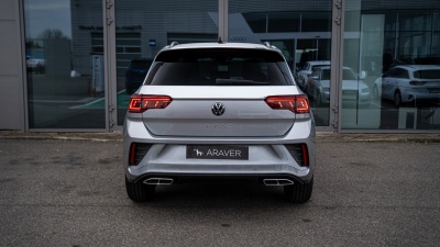VW T-Roc 1.5 TSI R-Line Limited (pohľad do interiéru)