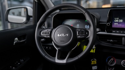 Kia Picanto 1.2 DPi AT5 Silver (pohľad do interiéru)