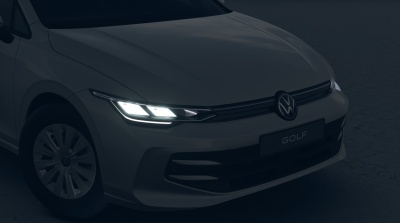 VW Golf 1.5 eTSI (pohľad spredu)